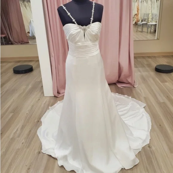 princess polly baby blue dress Maggie Sottero | Volle's Bridal - Glenrowan main image 0